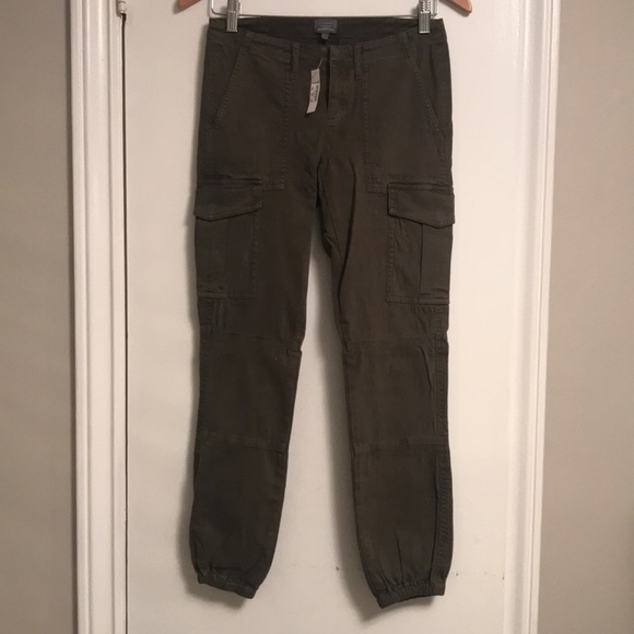Madewell, Size 2, Jogger Cargo Chinos, olive/fatigue colour, NWT - Picture 2 of 11